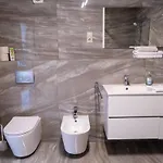 Penthouse Deluxe Mit Galerie By Interhome شقة
