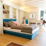 Penthouse Deluxe Mit Galerie By Interhome شتروبل