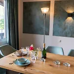 Penthouse Deluxe Mit Galerie By Interhome شتروبل