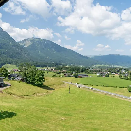 Penthouse Deluxe Mit Galerie By Interhome Lejlighed Strobl