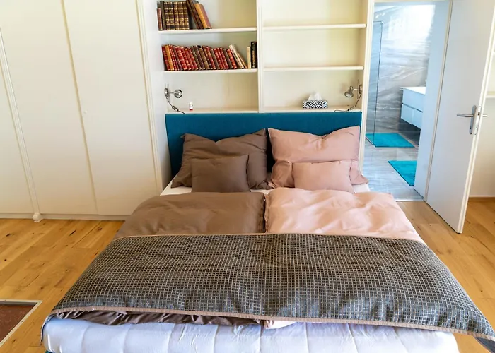 Penthouse Deluxe Mit Galerie By Interhome Strobl