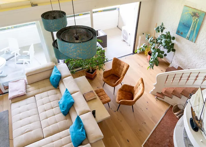 Penthouse Deluxe Mit Galerie By Interhome Apartmán Strobl